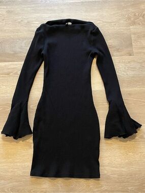 H&M Divided Black Ribbed Long-Sleeve Dress with Flared Cuffs Small